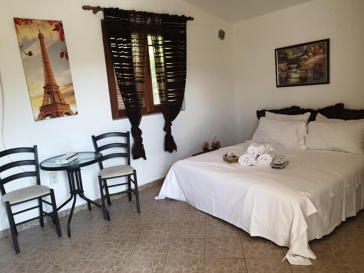 Kaluđerac Mijailovic Apartmani מראה חיצוני תמונה
