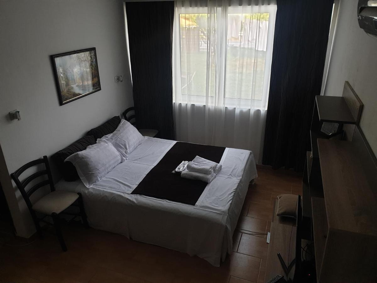 Kaluđerac Mijailovic Apartmani מראה חיצוני תמונה